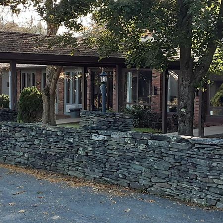 Mountain View Lodge Clifford Экстерьер фото
