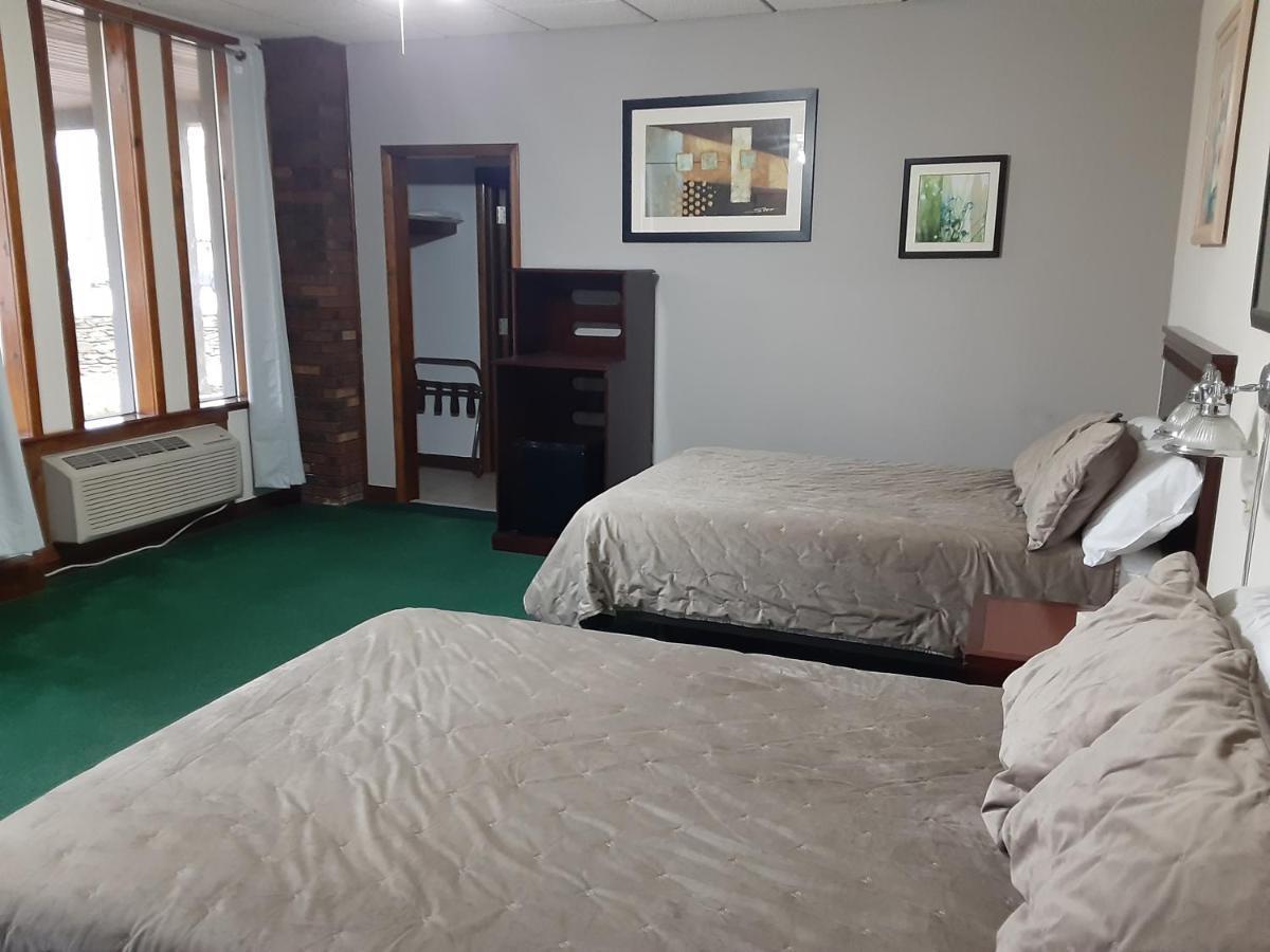 Mountain View Lodge Clifford Экстерьер фото